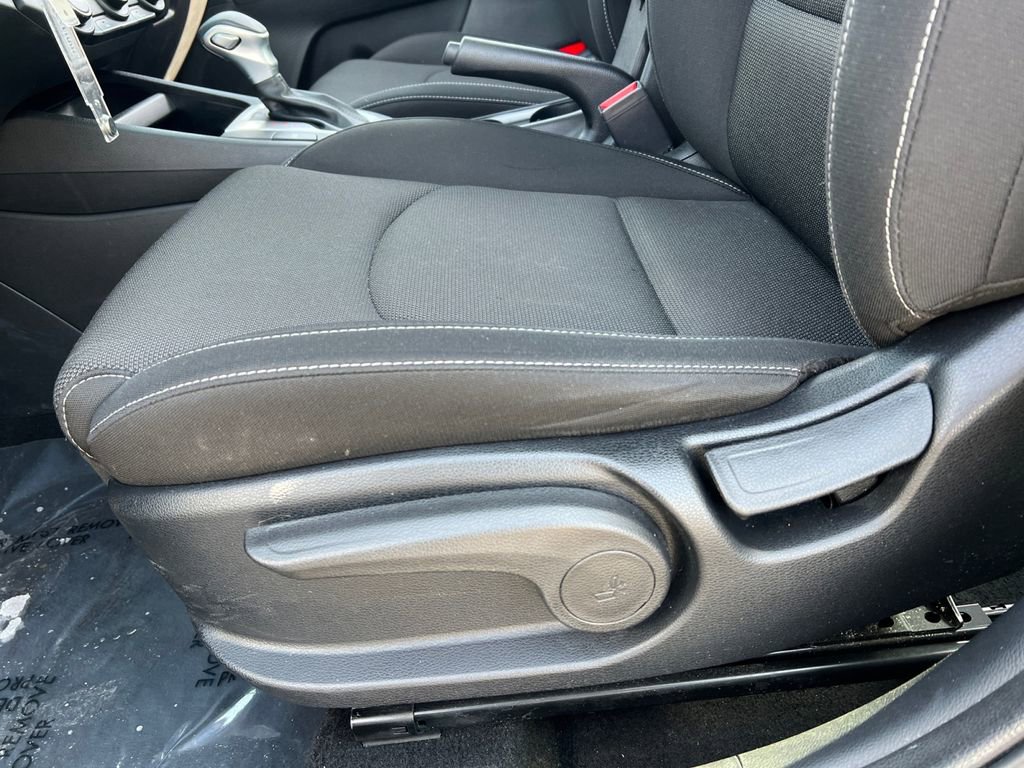 Used 2023 Kia Forte LXS image 15