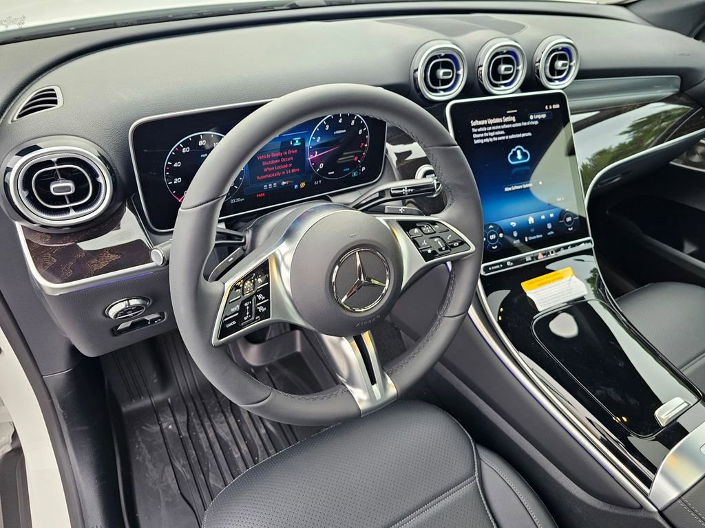 Used 2026 Mercedes-Benz GLC 300 image 15