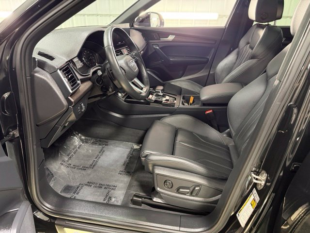 Used 2025 Audi Q5 2.0T Premium AWD/4WD image 7