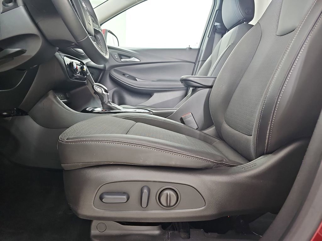 Certified 2023 Buick Encore GX Preferred w/ Cold Weather Comfort Package image 33