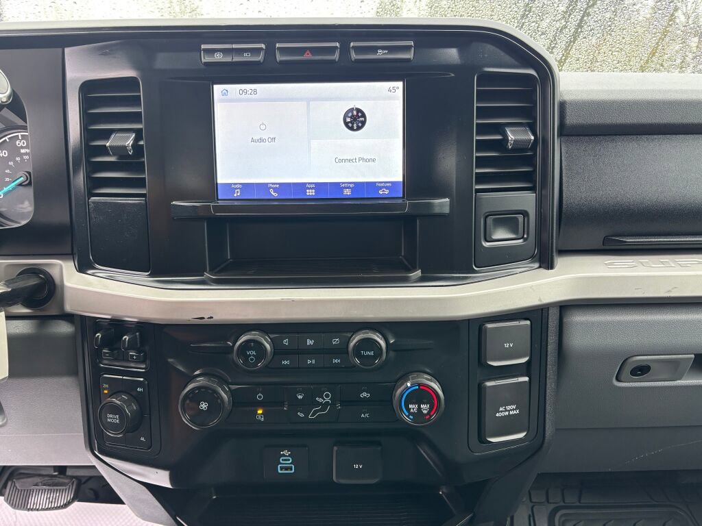 Used 2024 Ford F450 XLT w/ 360-Degree Camera Package image 16