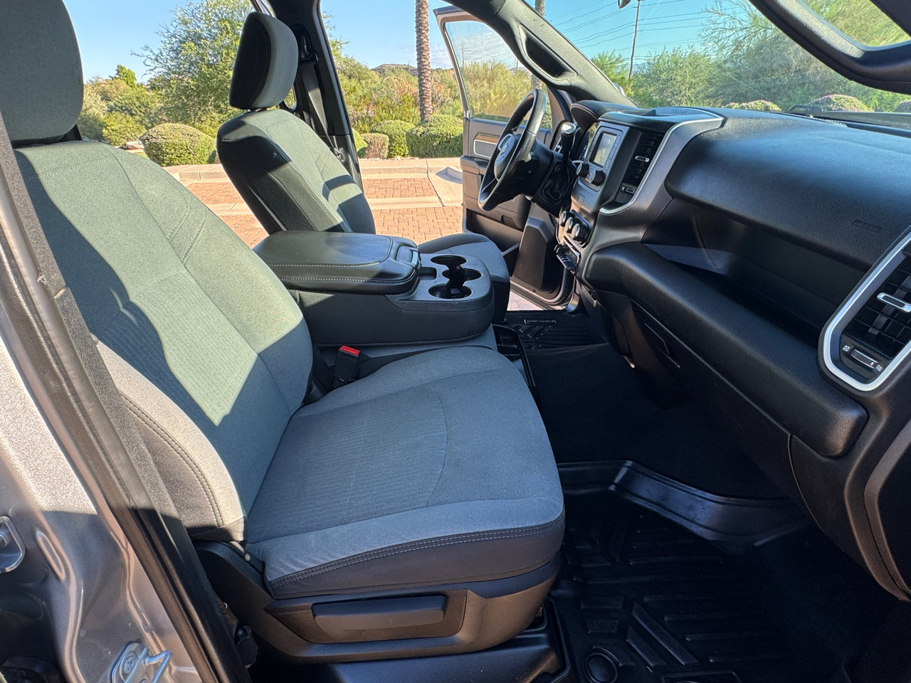 Used 2021 RAM 2500 Big Horn image 30