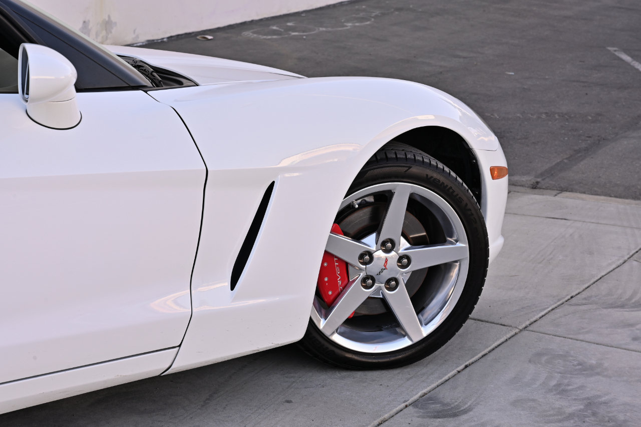 Used 2006 Chevrolet Corvette Convertible w/ Preferred Equipment Group RWD image 45