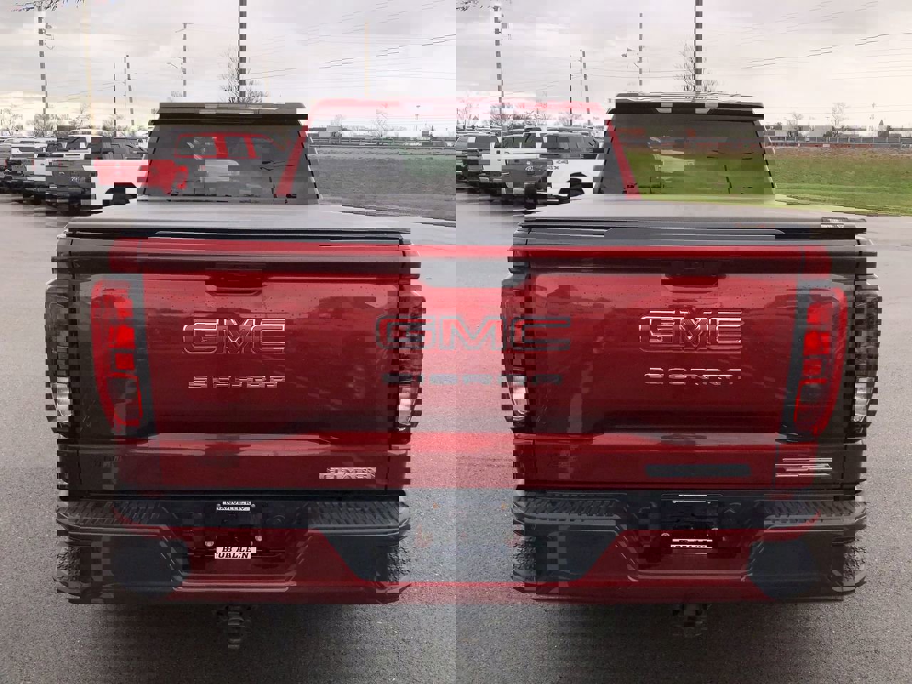 Used 2021 GMC Sierra 1500 Elevation image 10