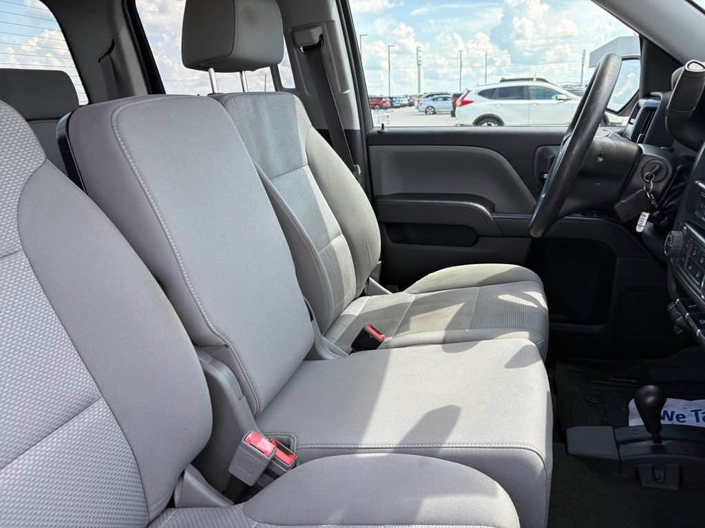 Used 2017 Chevrolet Silverado 1500 Custom w/ Custom Convenience Package AWD/4WD image 47