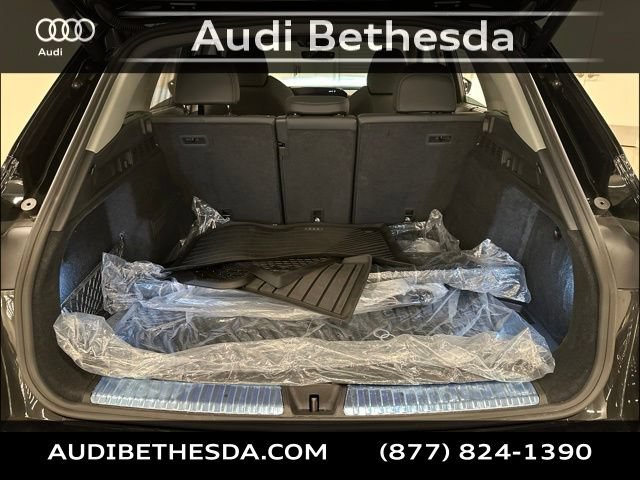 Certified 2025 Audi Q5 Premium AWD/4WD image 10