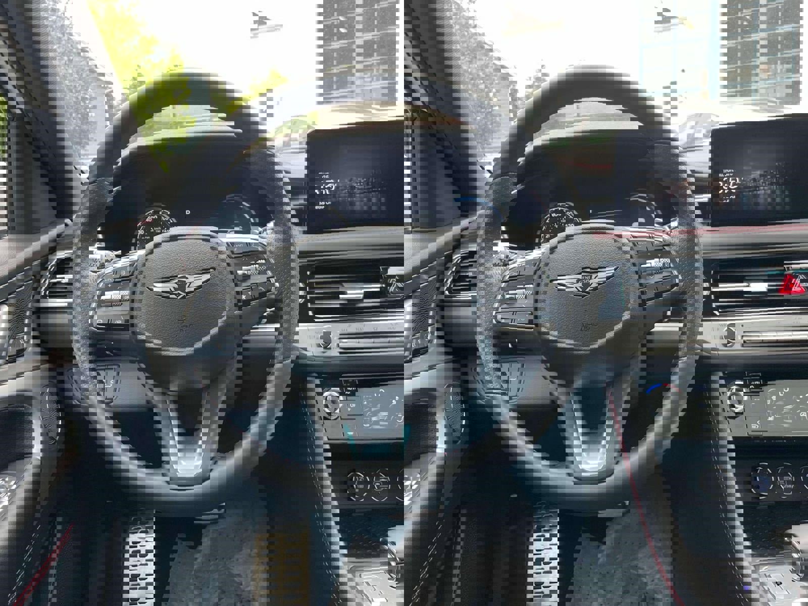 Used 2024 Genesis G70 3.3T Advanced image 14