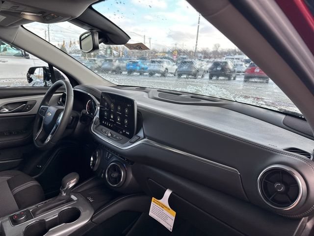 New 2026 Chevrolet Blazer LT w/ Convenience Package AWD/4WD image 30