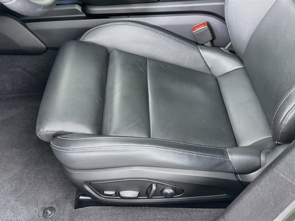 Certified 2023 Porsche Taycan RWD image 13