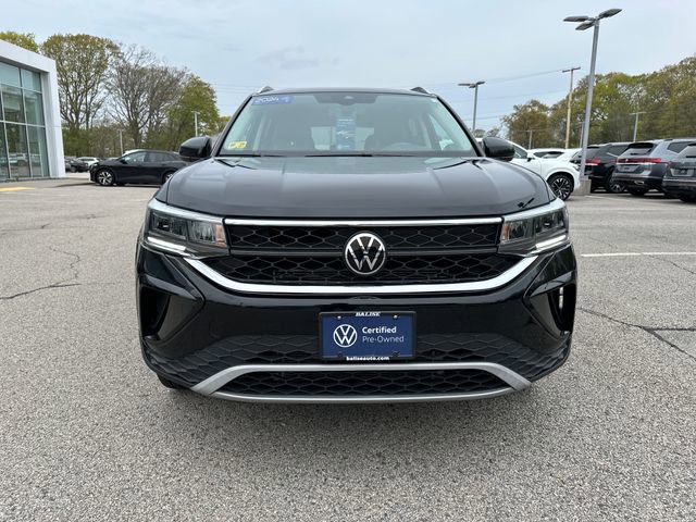 Certified 2024 Volkswagen Taos SE w/ Panoramic Sunroof Package AWD/4WD video 2
