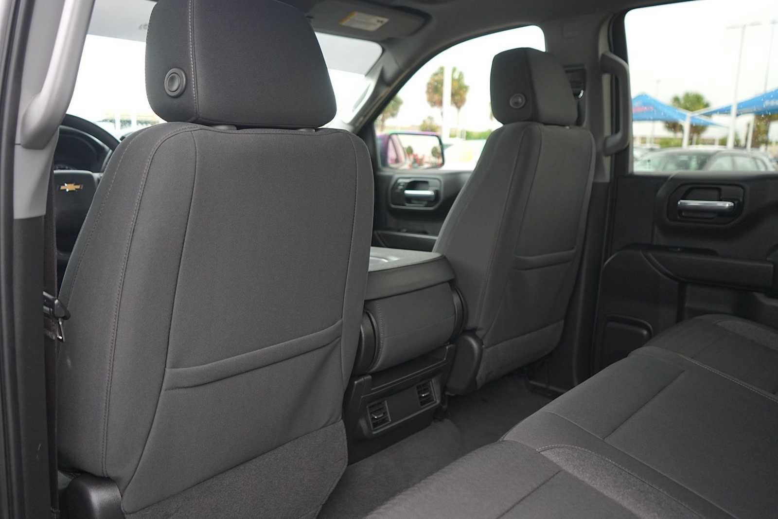 Used 2023 Chevrolet Silverado 1500 Custom AWD/4WD image 13