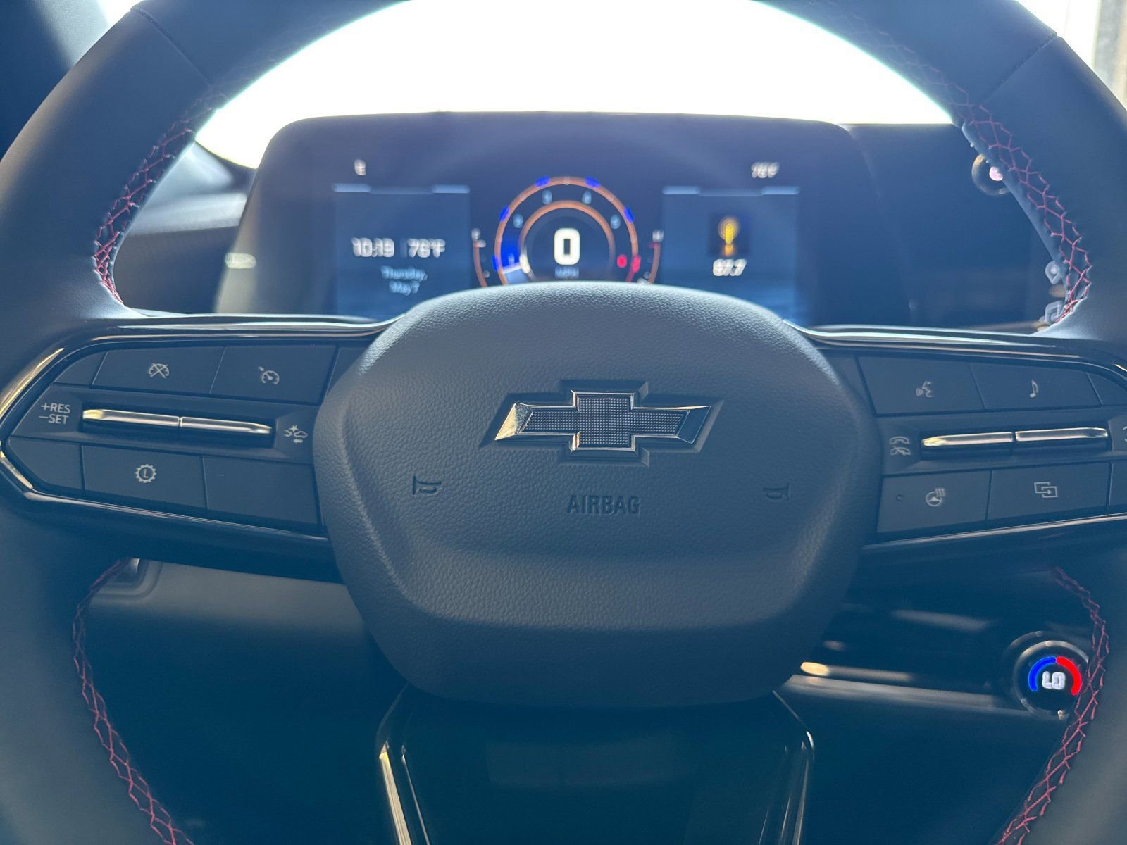 New 2026 Chevrolet Equinox RS FWD image 25