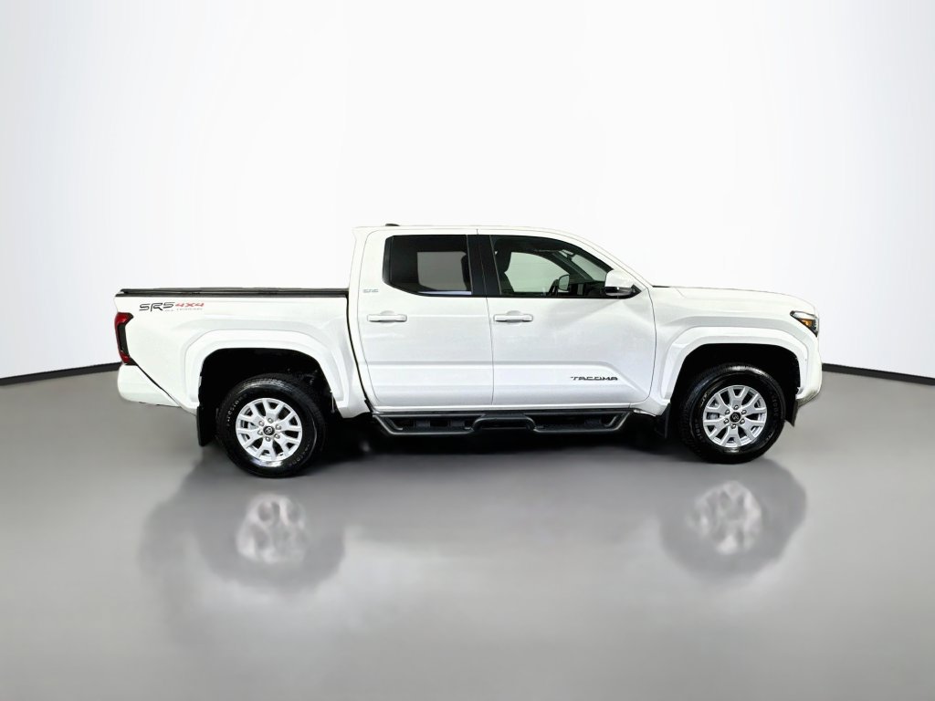 Used 2026 Toyota Tacoma SR5 RWD image 9