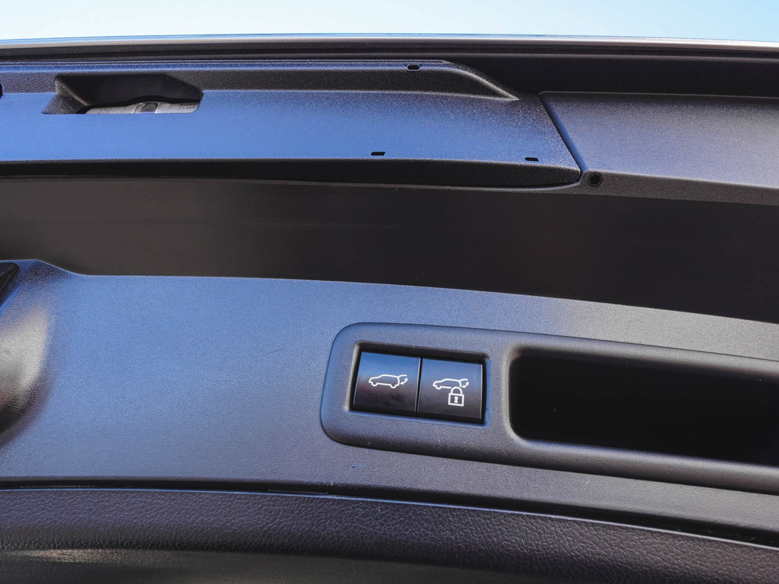 Used 2022 Lexus UX 250h F Sport image 38