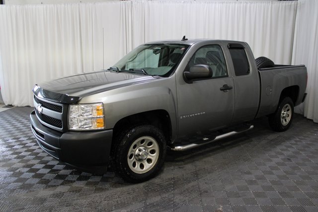 Used 2009 Chevrolet Silverado 1500 W/T image 3