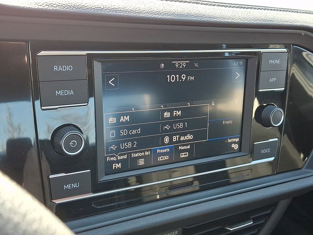 Used 2023 Volkswagen Jetta Sport FWD image 18