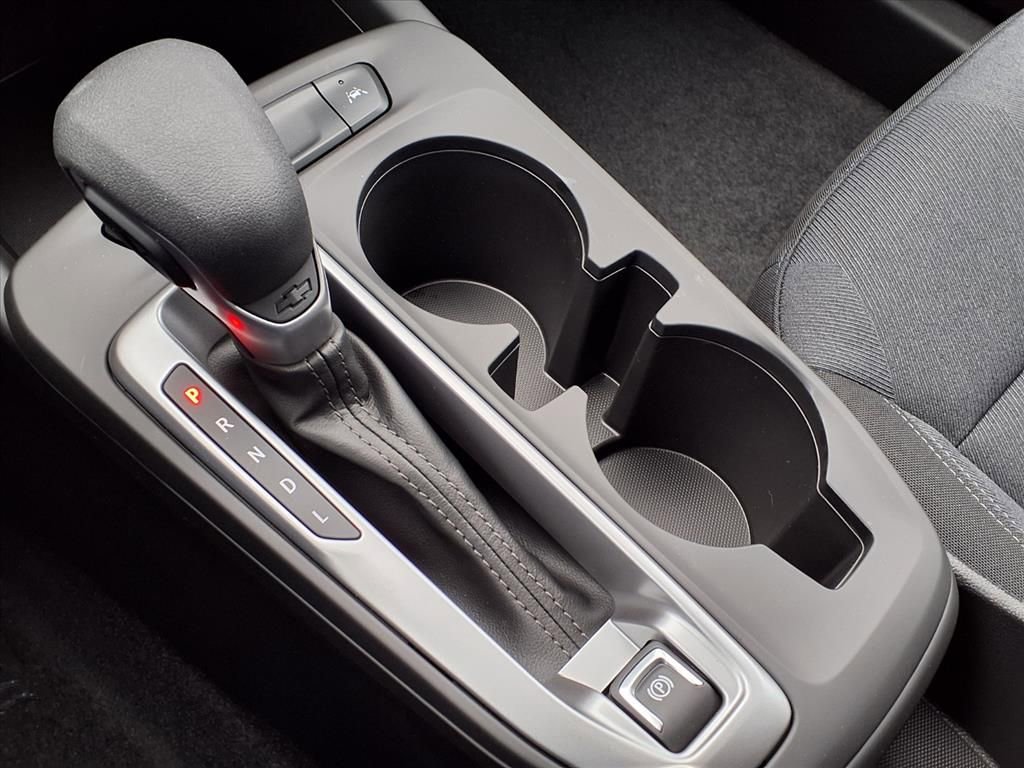 New 2026 Chevrolet Trax LS w/ LS Convenience Package image 18