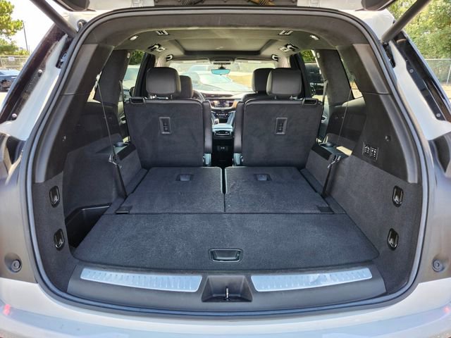 Used 2022 Cadillac XT6 Premium Luxury w/ Platinum Package image 18