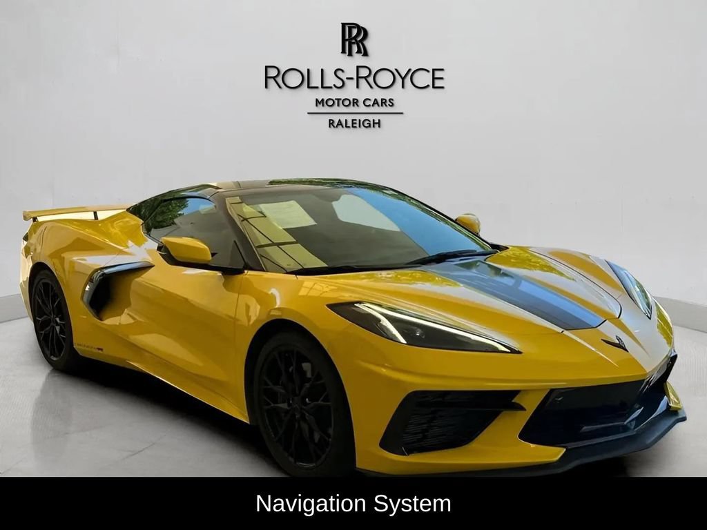 Used 2025 Chevrolet Corvette Stingray Premium Conv w/ Z51 Performance Package RWD image 3
