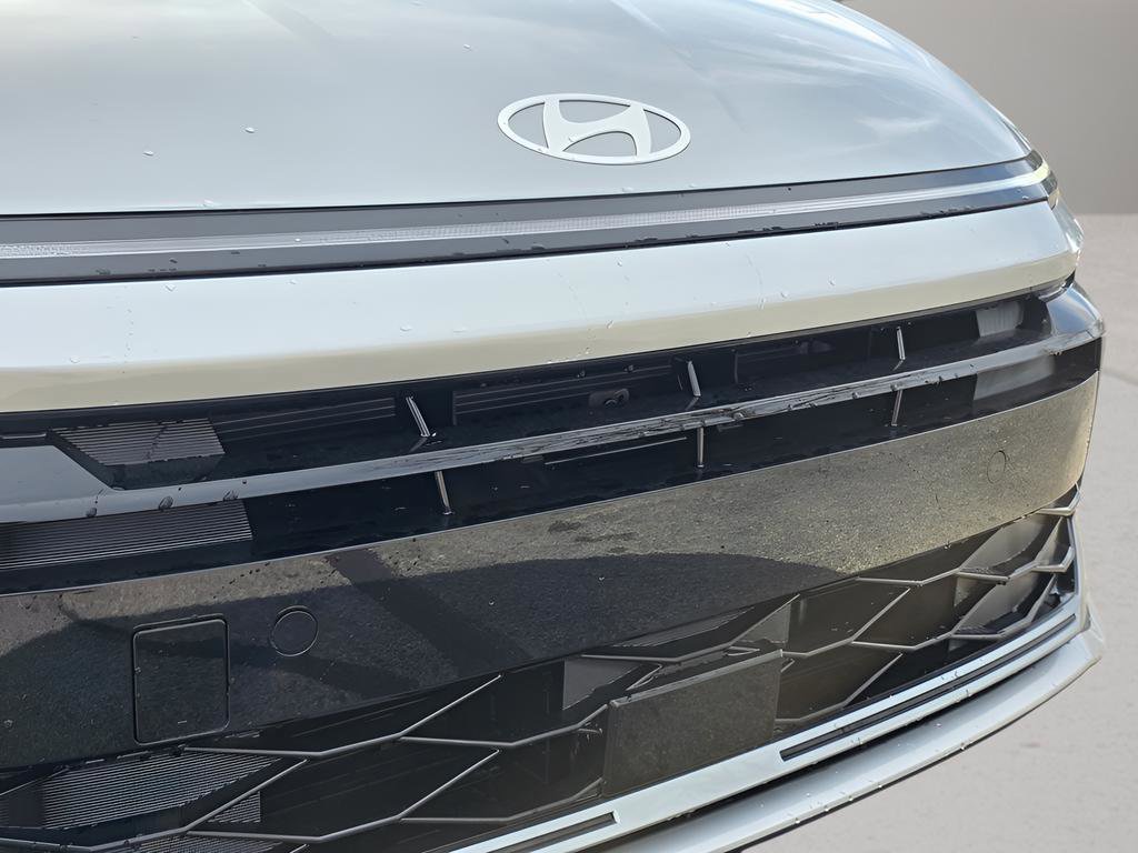 New 2026 Hyundai Sonata Blue FWD image 9