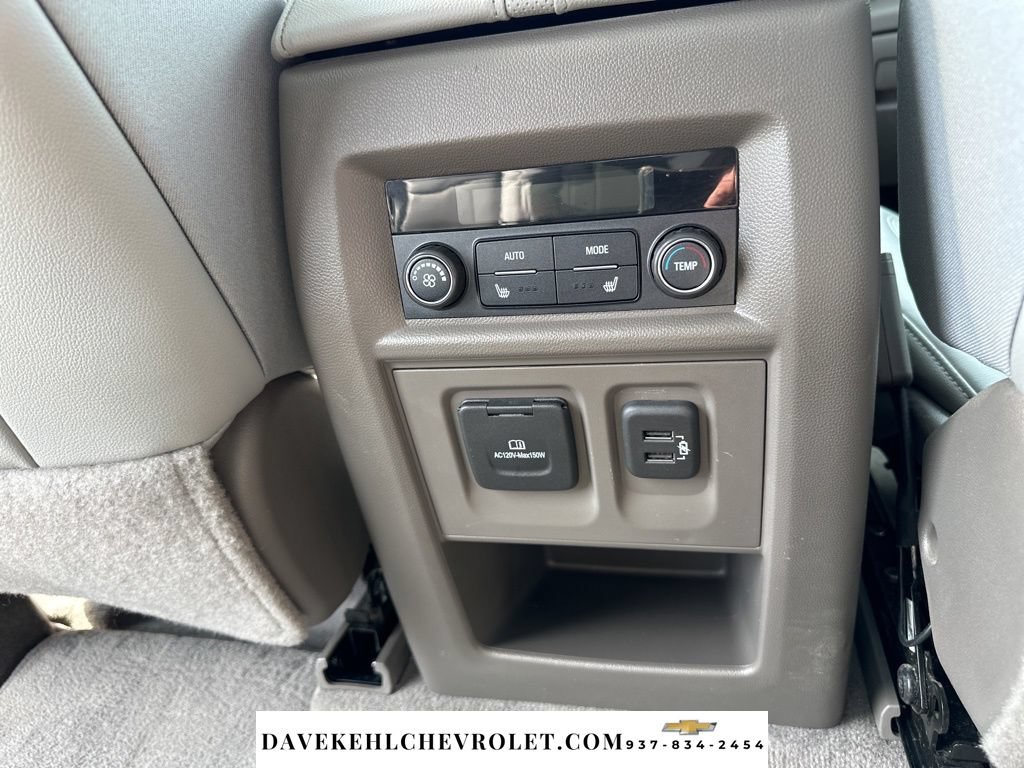 Used 2021 Chevrolet Traverse Premier AWD/4WD image 22
