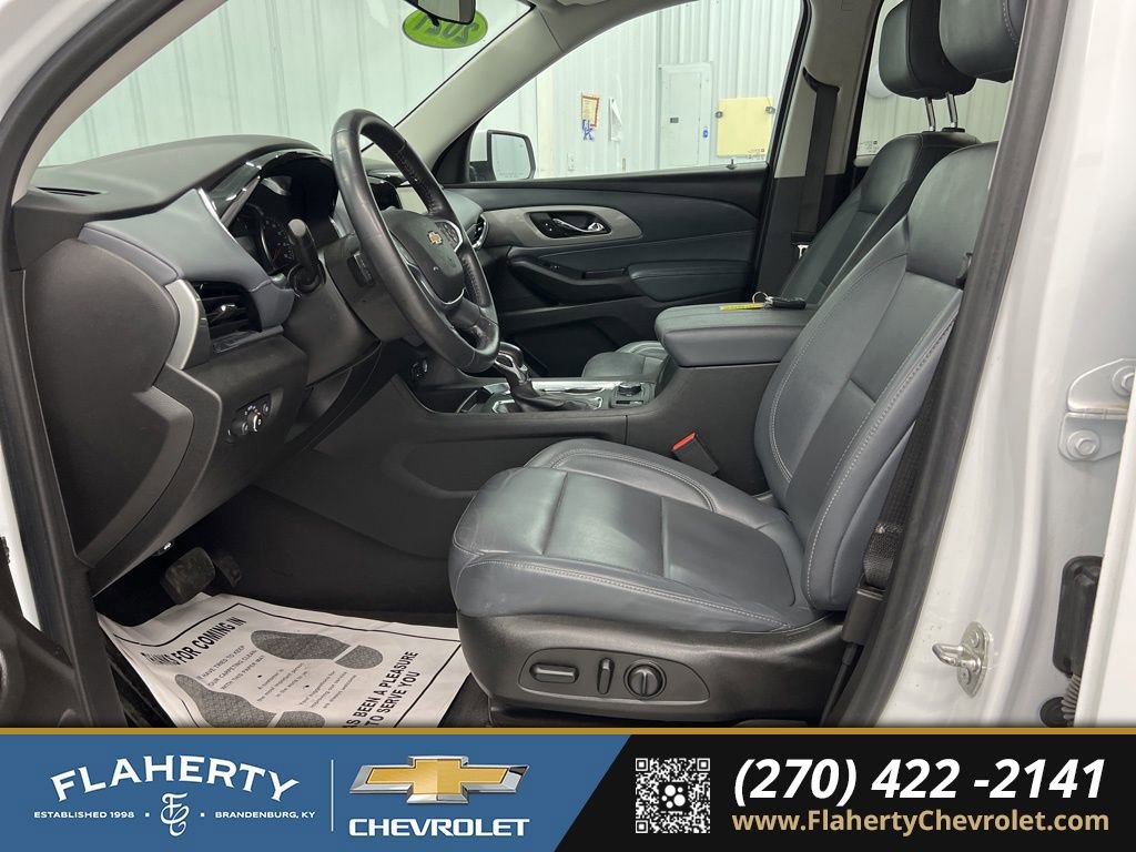 Used 2021 Chevrolet Traverse LT AWD/4WD image 9