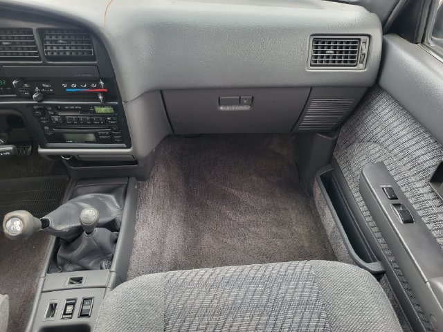 Used 1993 Toyota 4Runner SR5 AWD/4WD image 29