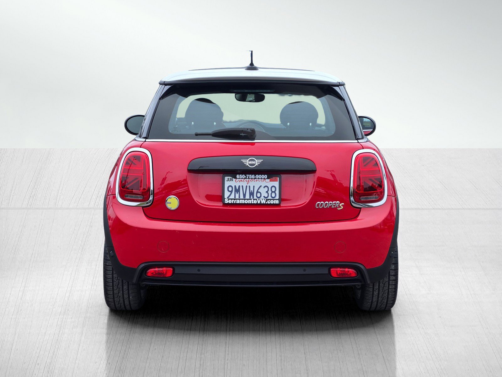 Used 2024 MINI Cooper SE image 5