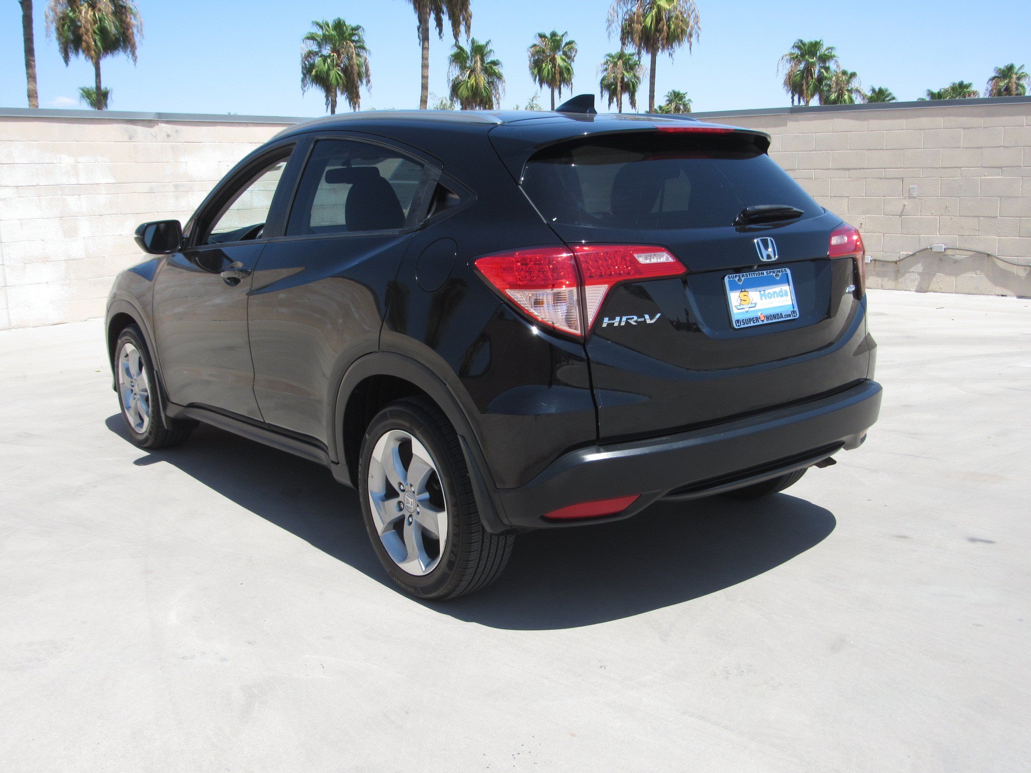 Certified 2017 Honda HR-V EX-L image 6