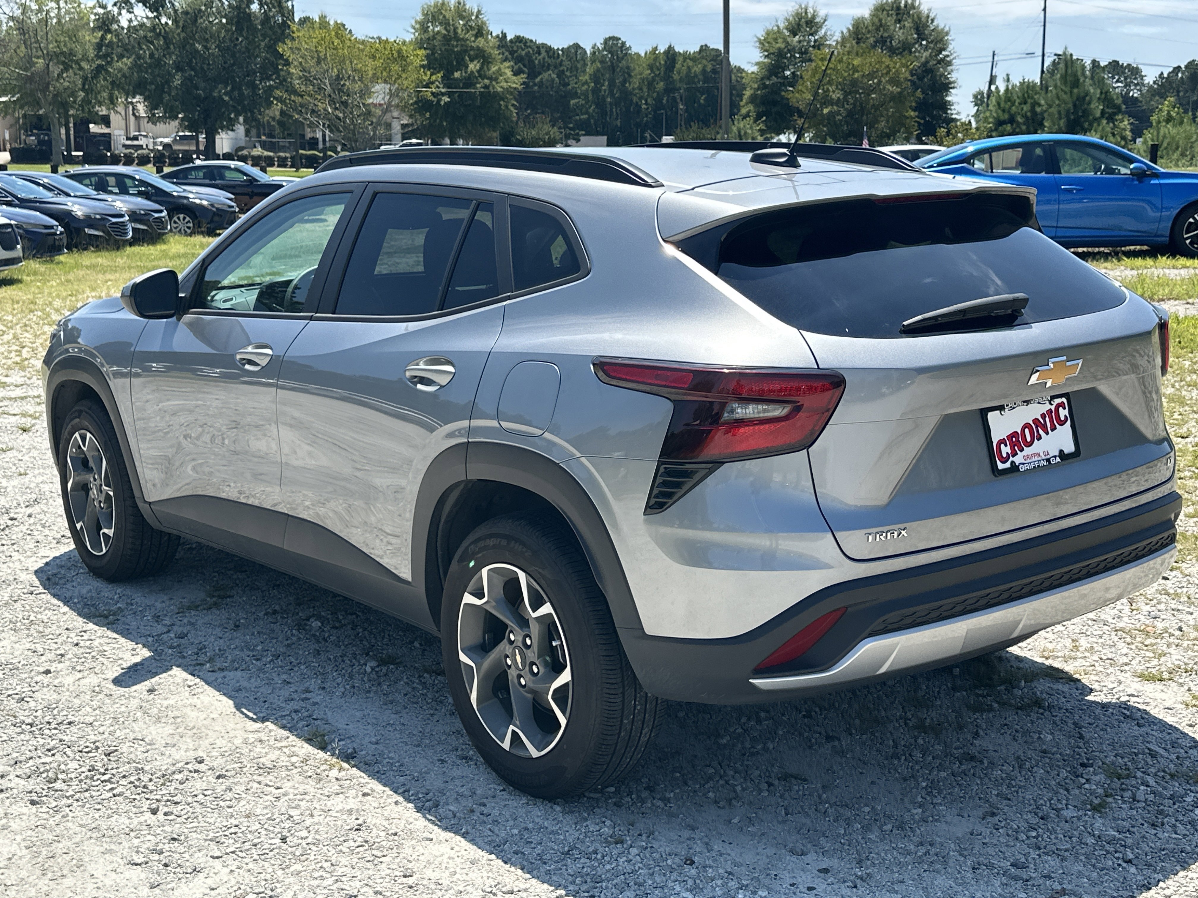 Used 2024 Chevrolet Trax LT image 7