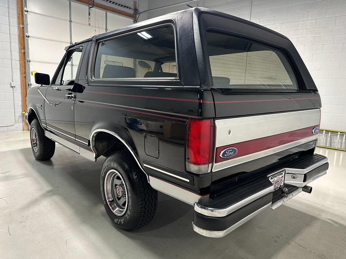 Used 1988 Ford Bronco AWD/4WD image 19