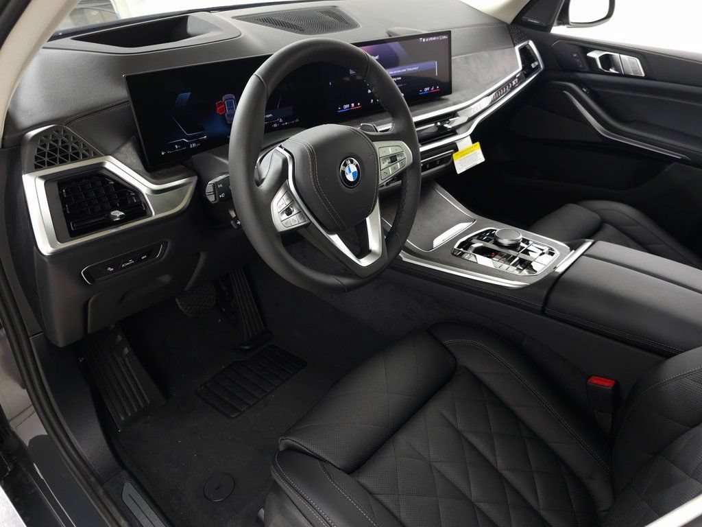 Used 2026 BMW X7 xDrive40i w/ Premium Package AWD/4WD image 18