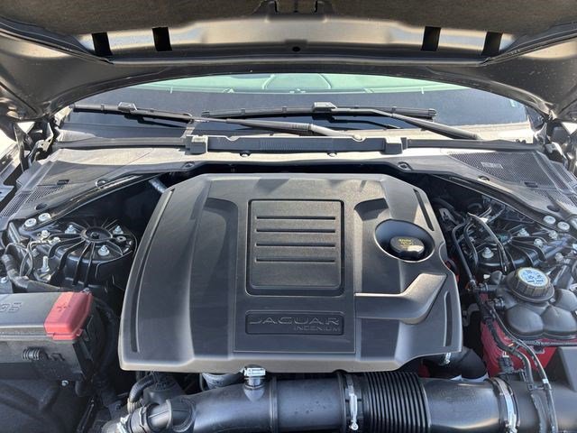 New 2024 Jaguar XF R-Dynamic SE AWD/4WD image 23