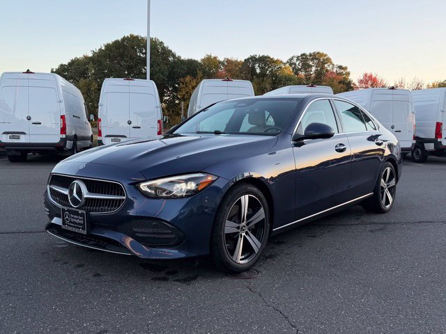 New 2024 Mercedes-Benz C 300 4MATIC Sedan image 3
