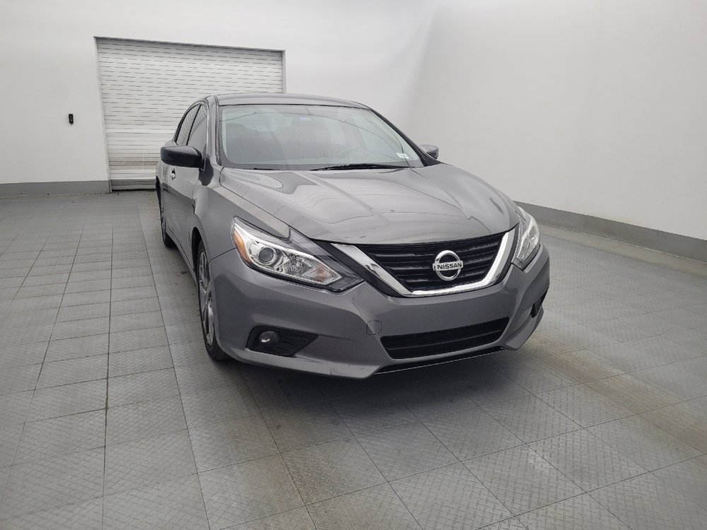 Used 2018 Nissan Altima 2.5 SR w/ SR Special Edition image 14