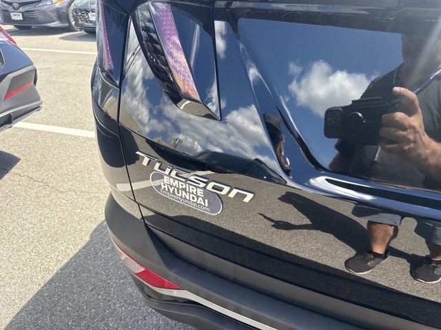 Certified 2023 Hyundai Tucson SEL AWD/4WD image 5