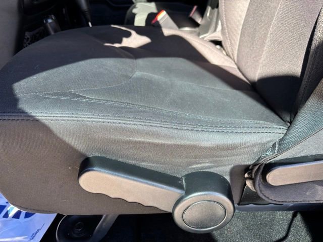 Certified 2017 Jeep Wrangler Unlimited Sport image 15