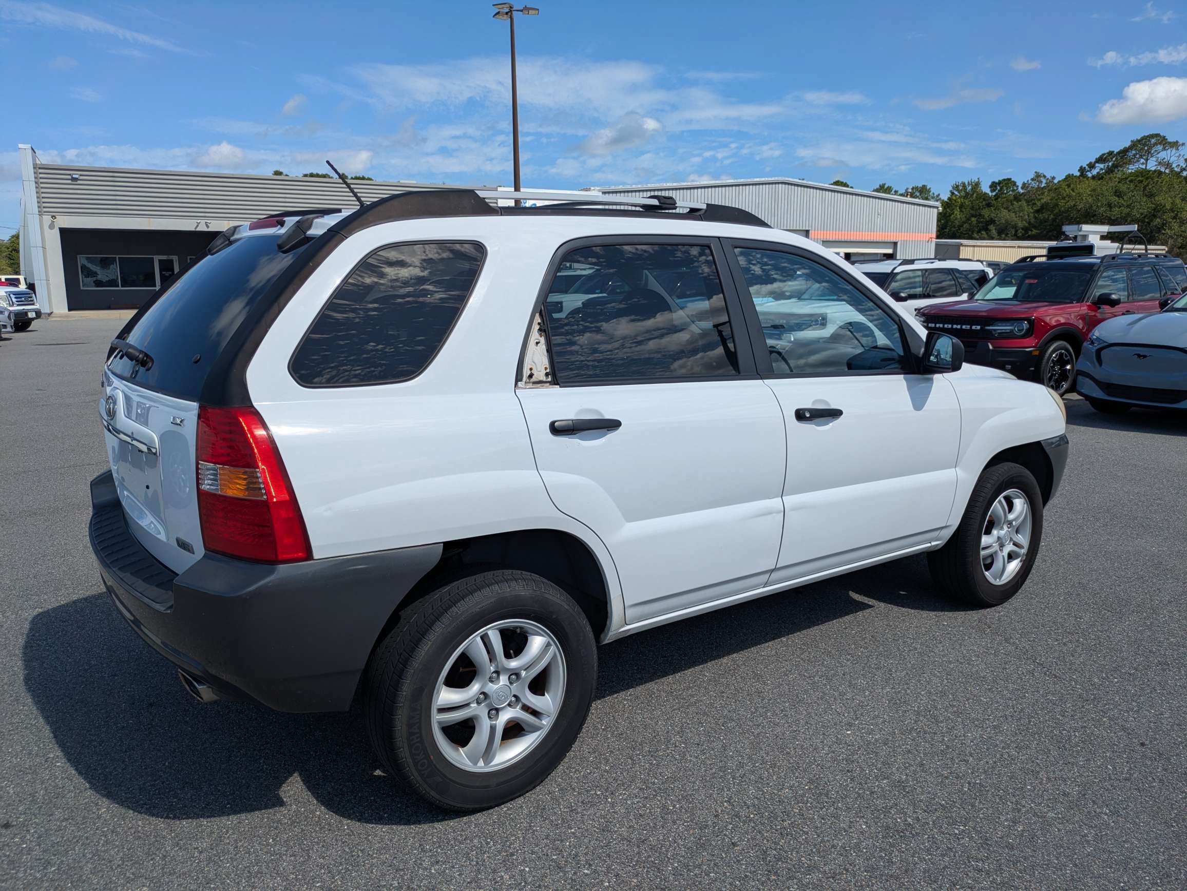 Used 2008 Kia Sportage LX FWD image 4