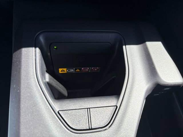 Used 2023 Toyota Crown XLE image 31