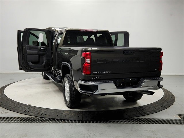 Used 2022 Chevrolet Silverado 3500 LT w/ Convenience Package image 14