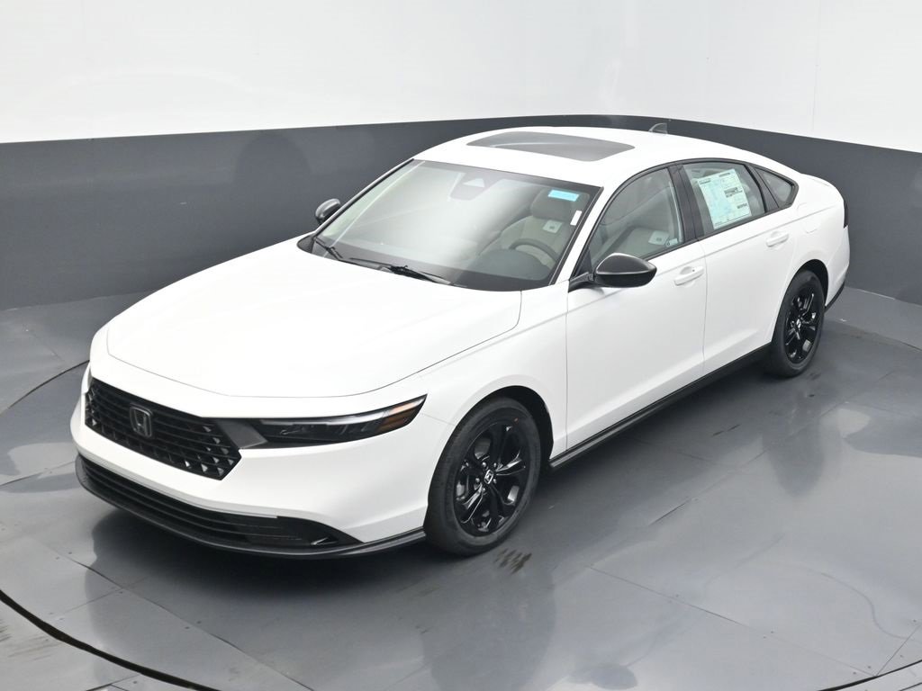 New 2025 Honda Accord SE image 9