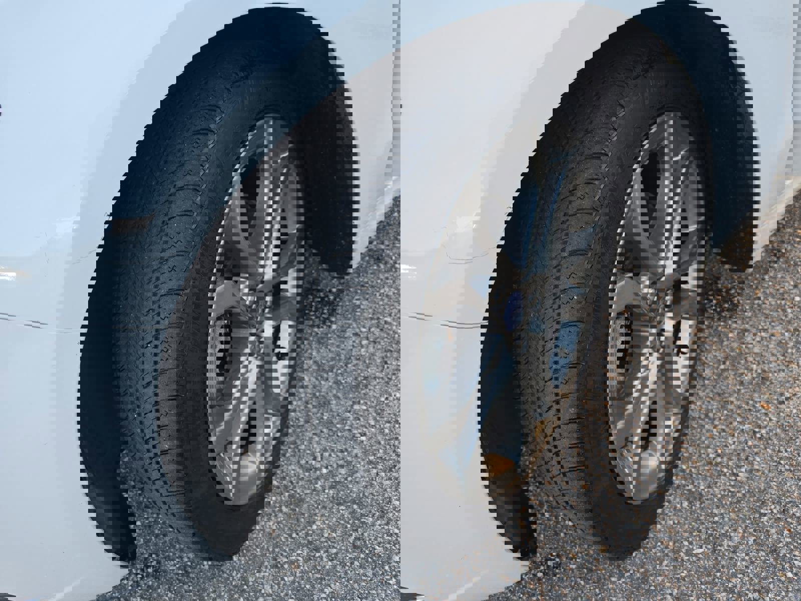 Used 2019 Ford Fusion Titanium image 31