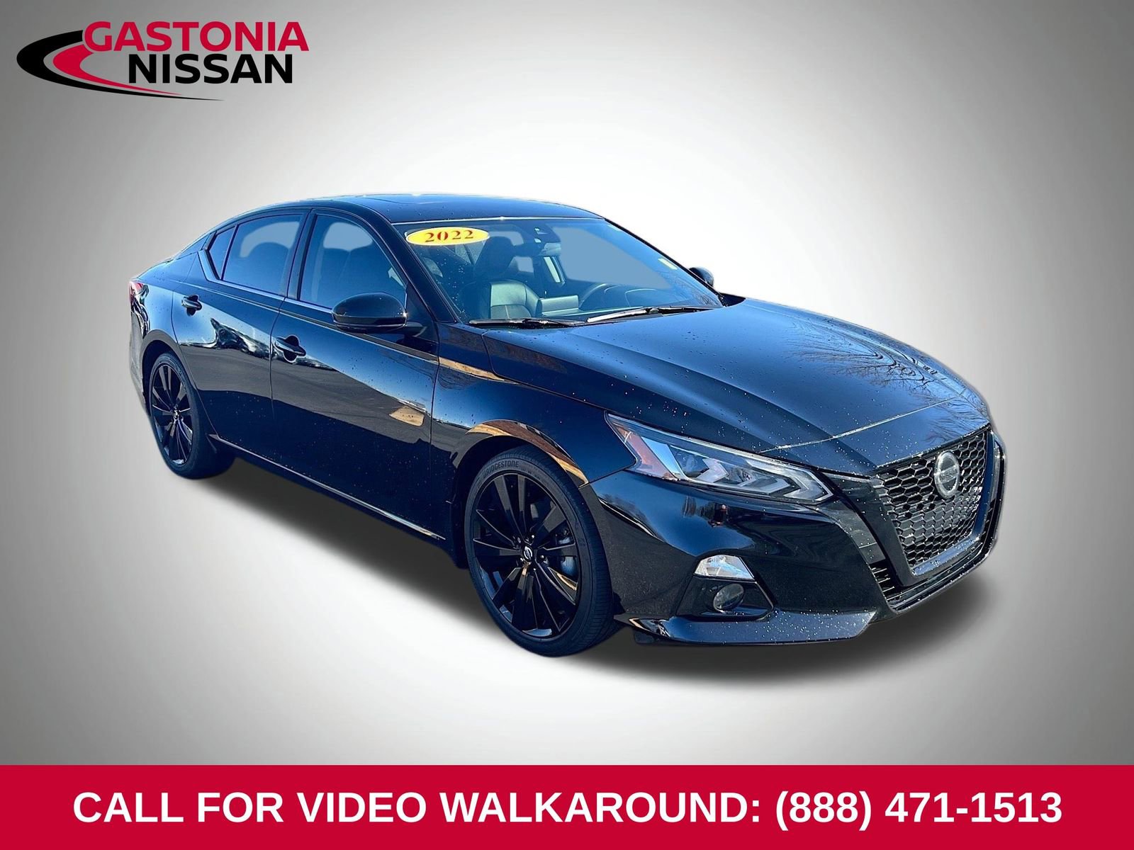 Used 2022 Nissan Altima 2.5 SR w/ Midnight Edition Package image 1