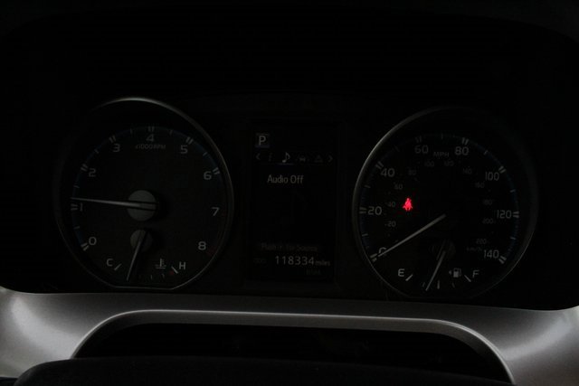 Used 2018 Toyota RAV4 XLE image 28