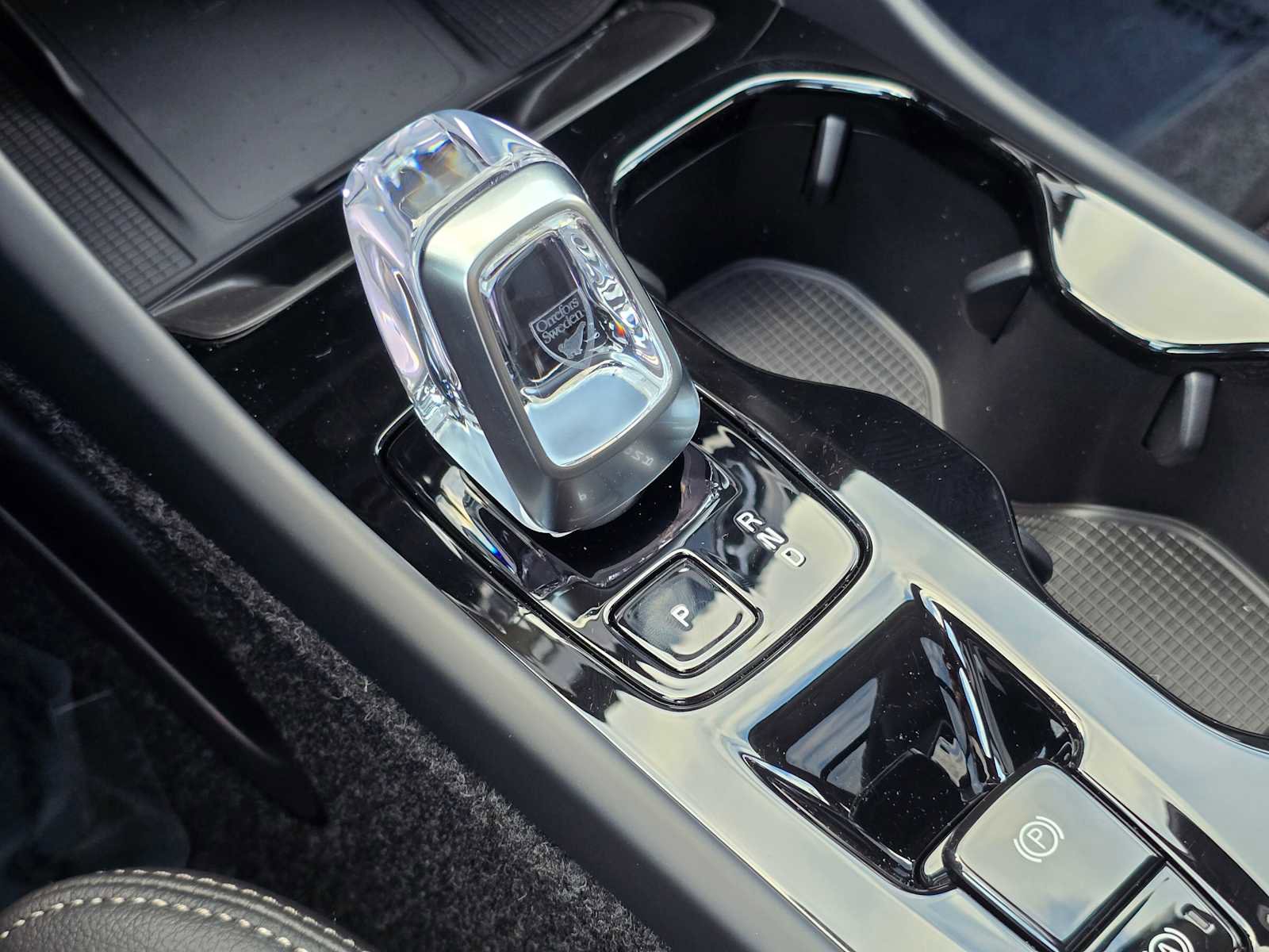 New 2026 Volvo XC40 B5 Plus w/ Protection Package Premier image 32