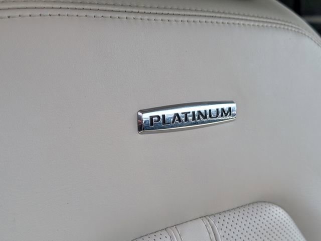 Used 2021 Ford Expedition Max Platinum RWD image 14
