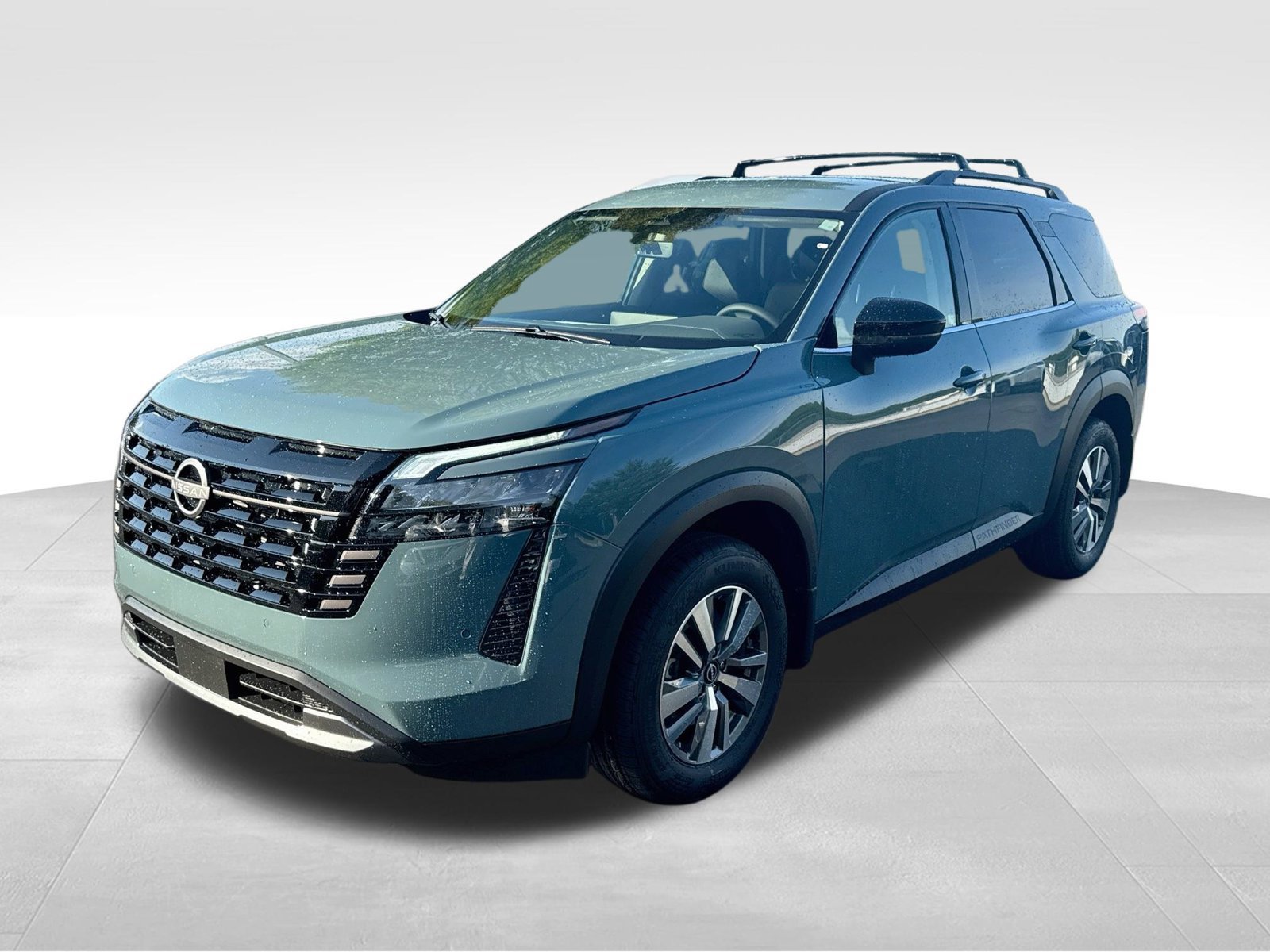 New 2026 Nissan Pathfinder SL FWD image 3
