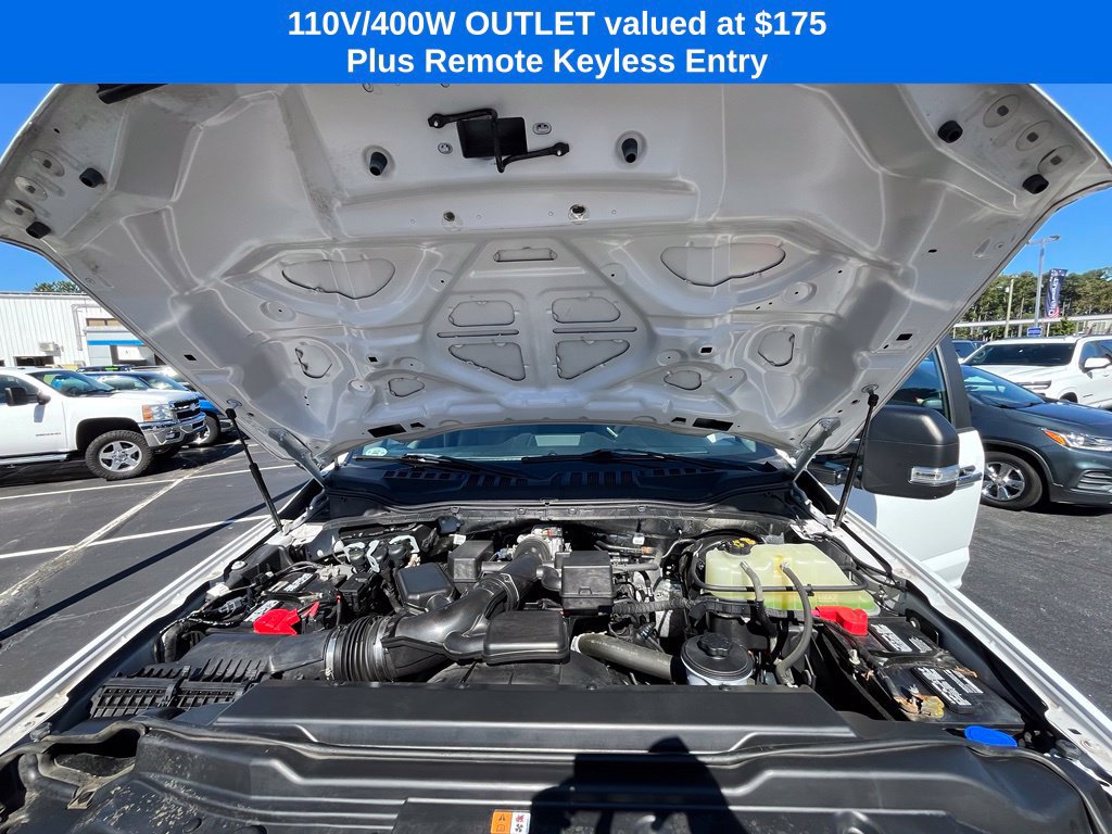 Used 2022 Ford F250 XL w/ Power Equipment Group AWD/4WD image 13