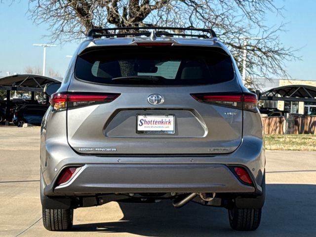 New 2026 Toyota Highlander Limited image 7