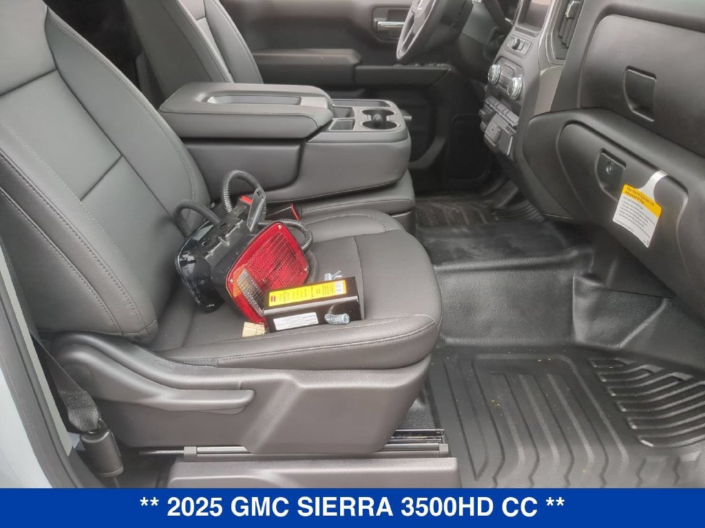 New 2025 GMC Sierra 3500 Pro w/ Convenience Package AWD/4WD image 17